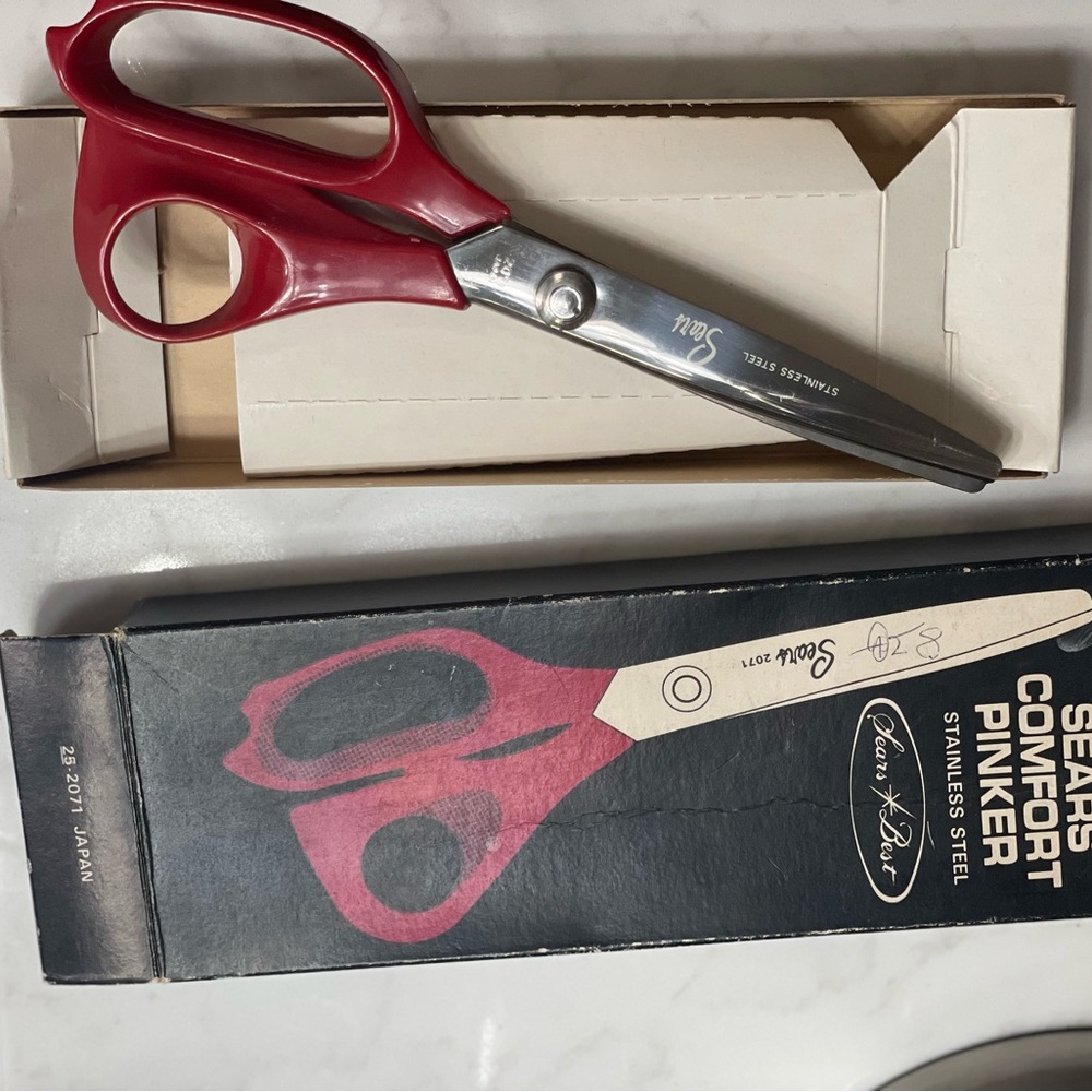 Pinking Scissors Sewing Scissors & Shears
